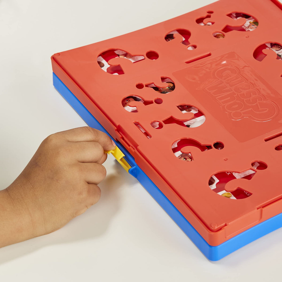Hasbro Gaming Guess Who? Original,Easy to 11.5 x 1.6 x 9.75, Multicolored